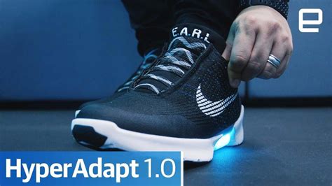 Nike HyperAdapt 1.0: Hands